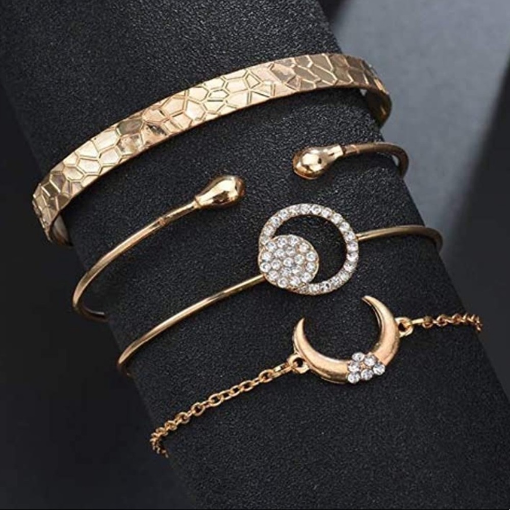 4-Piece Boho Layered Bracelet Set
